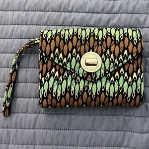 Vera Bradley Sierra Stream Turnkey Wristlet